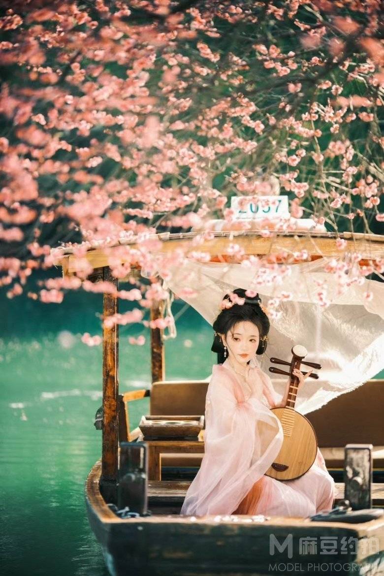 古风模特