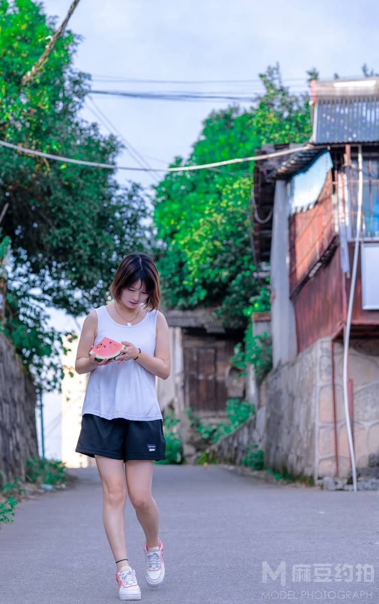清新模特