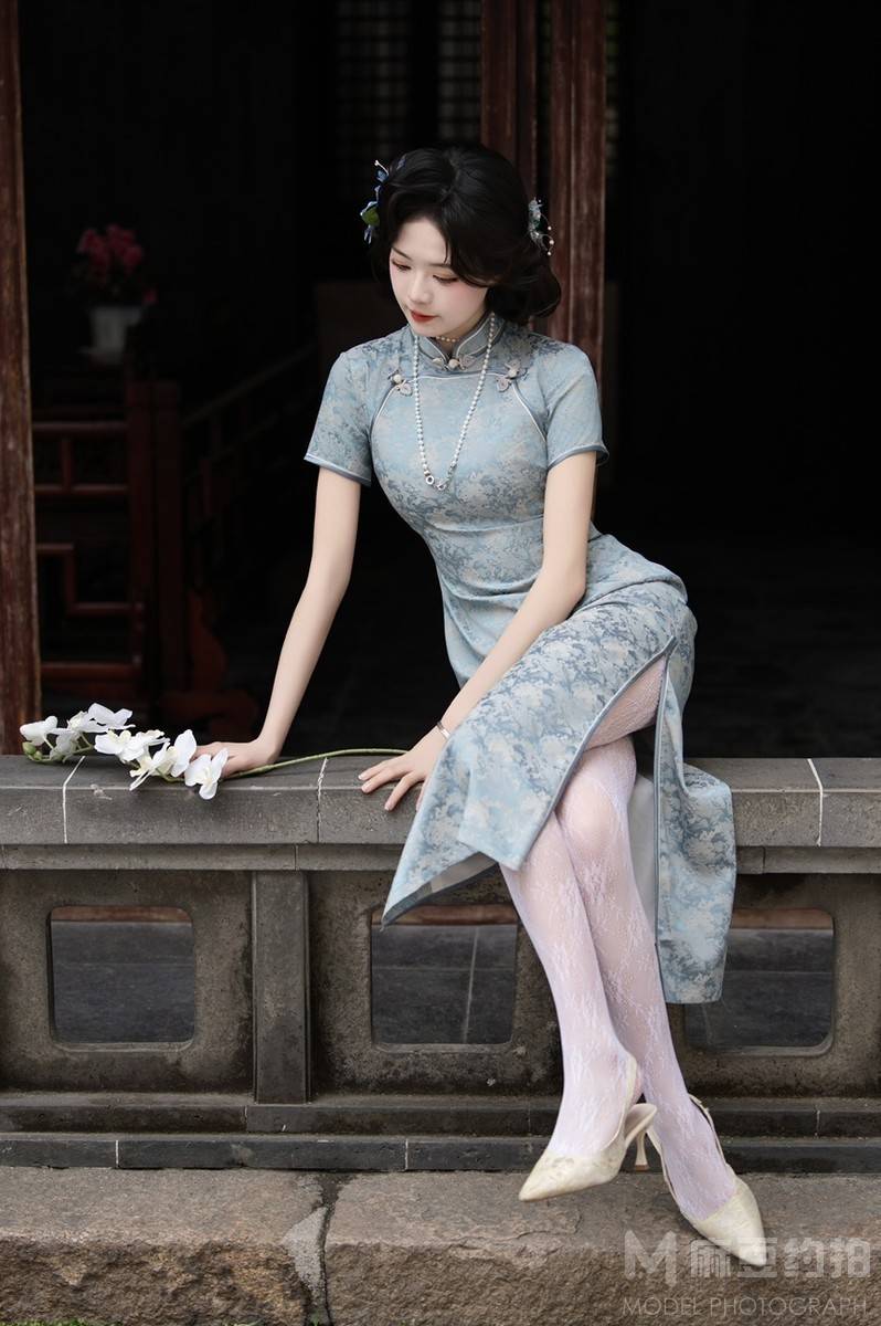 民国模特