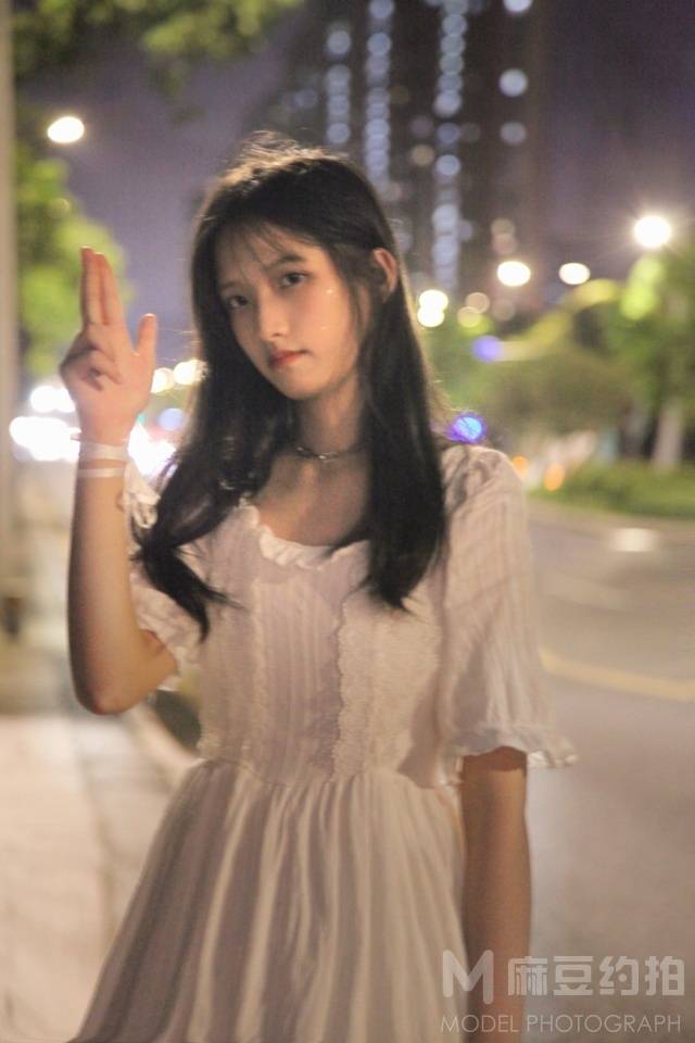 夜景模特