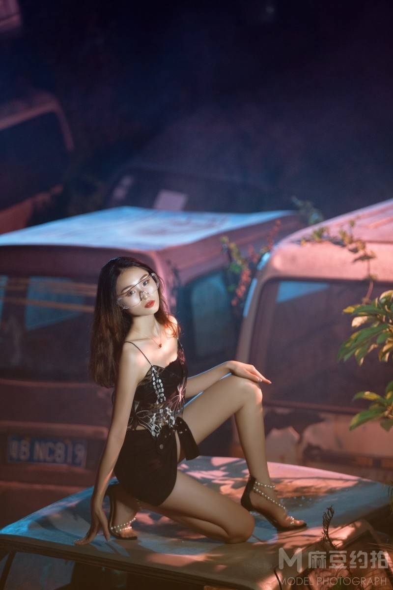 夜景模特