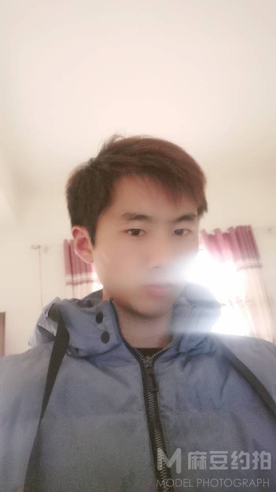 纪实模特