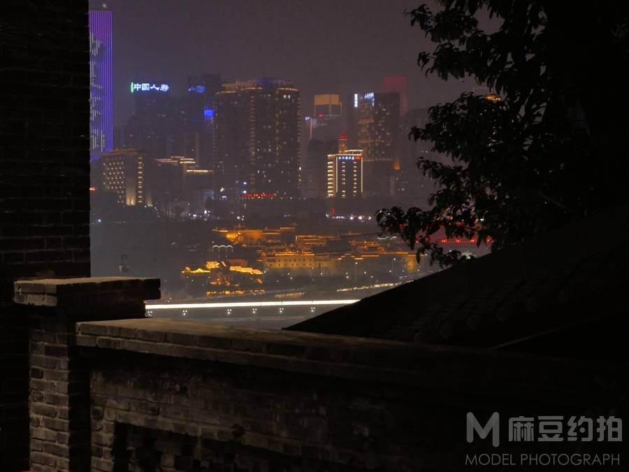 夜景模特