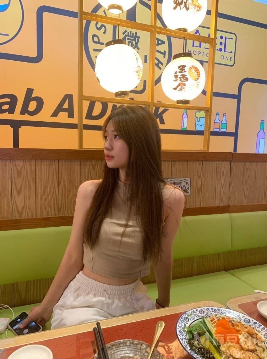 少女模特