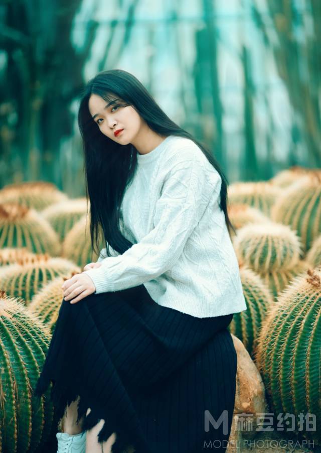 情绪模特