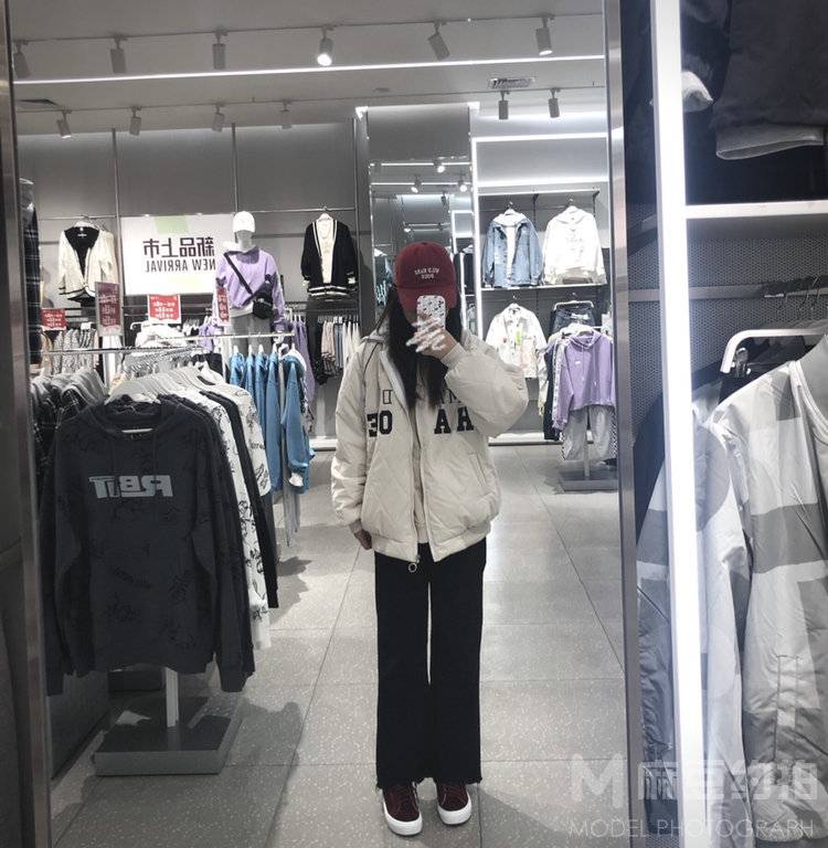 少女模特