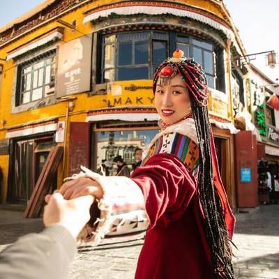 汉服模特