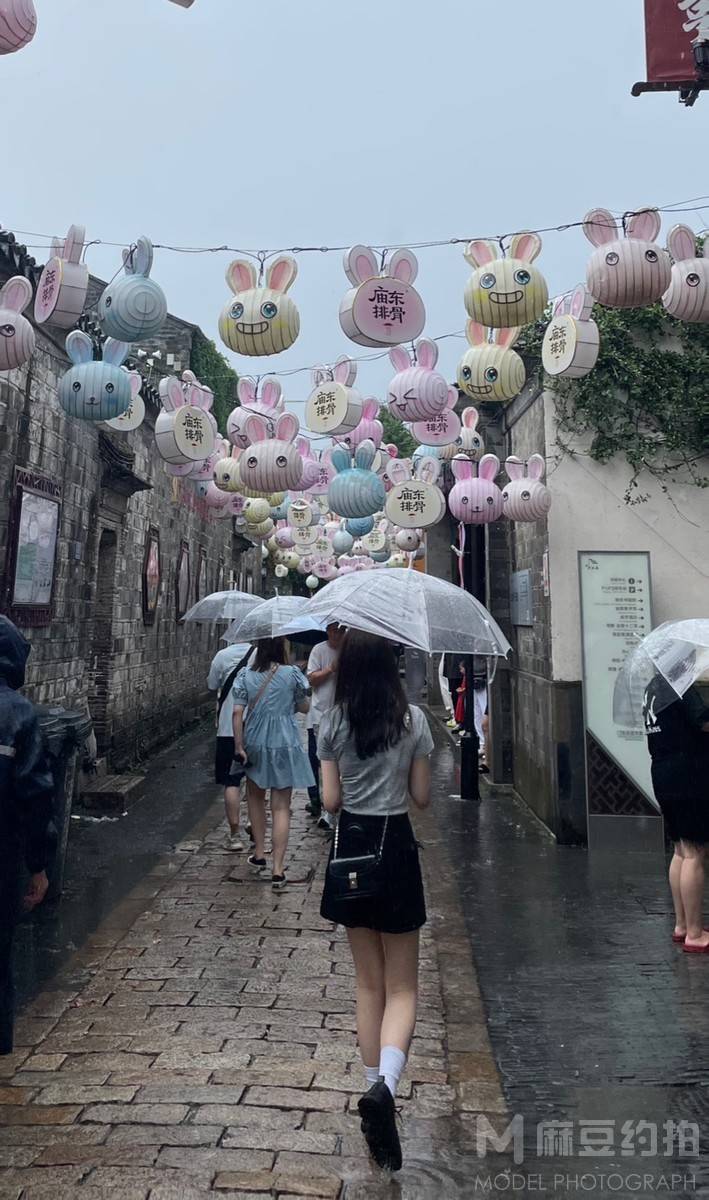 清新模特