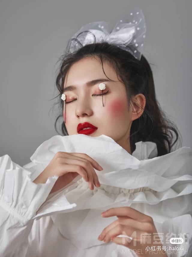 妆容模特