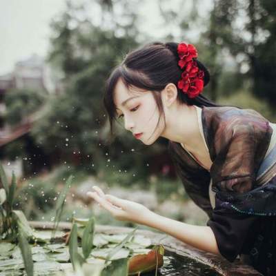 汉服模特
