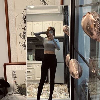 黑白模特