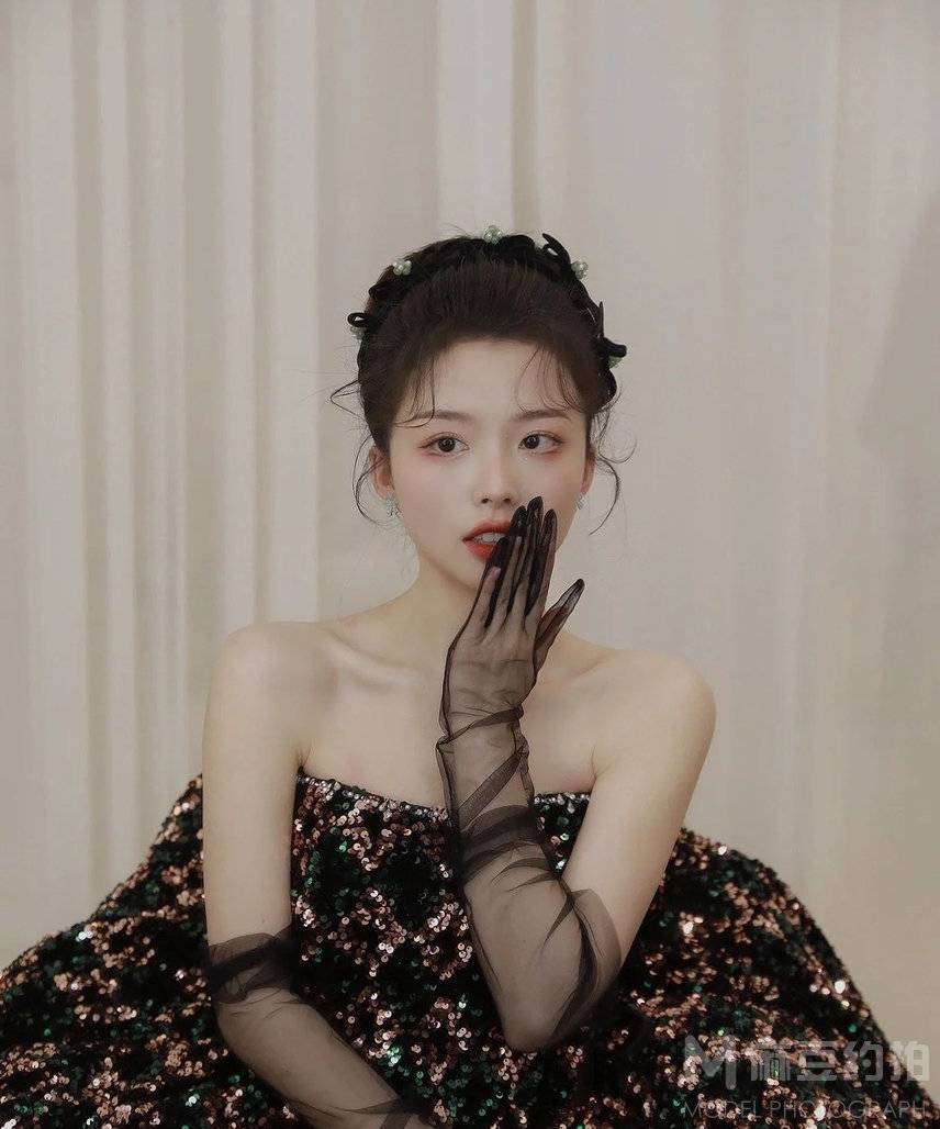 妆容模特
