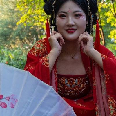 汉服模特