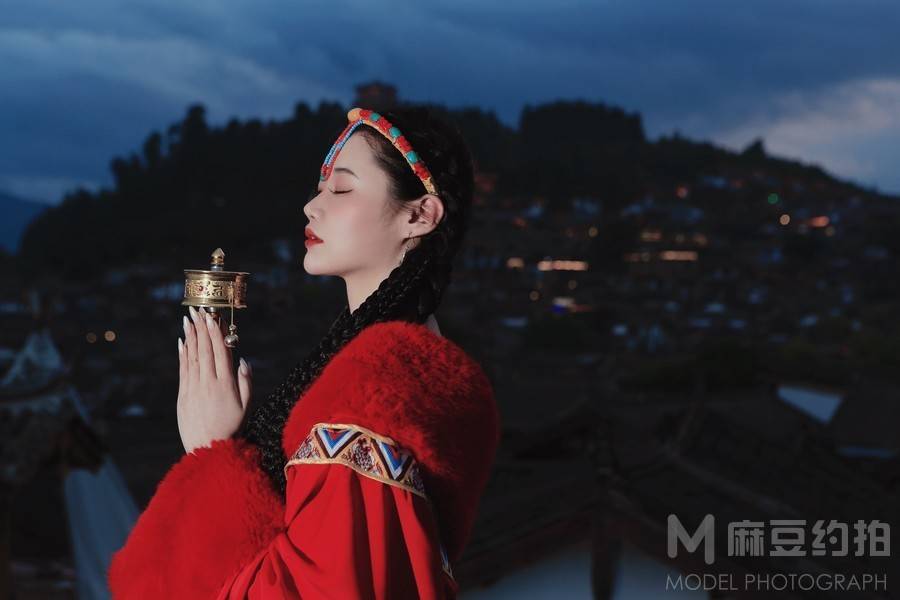 夜景模特