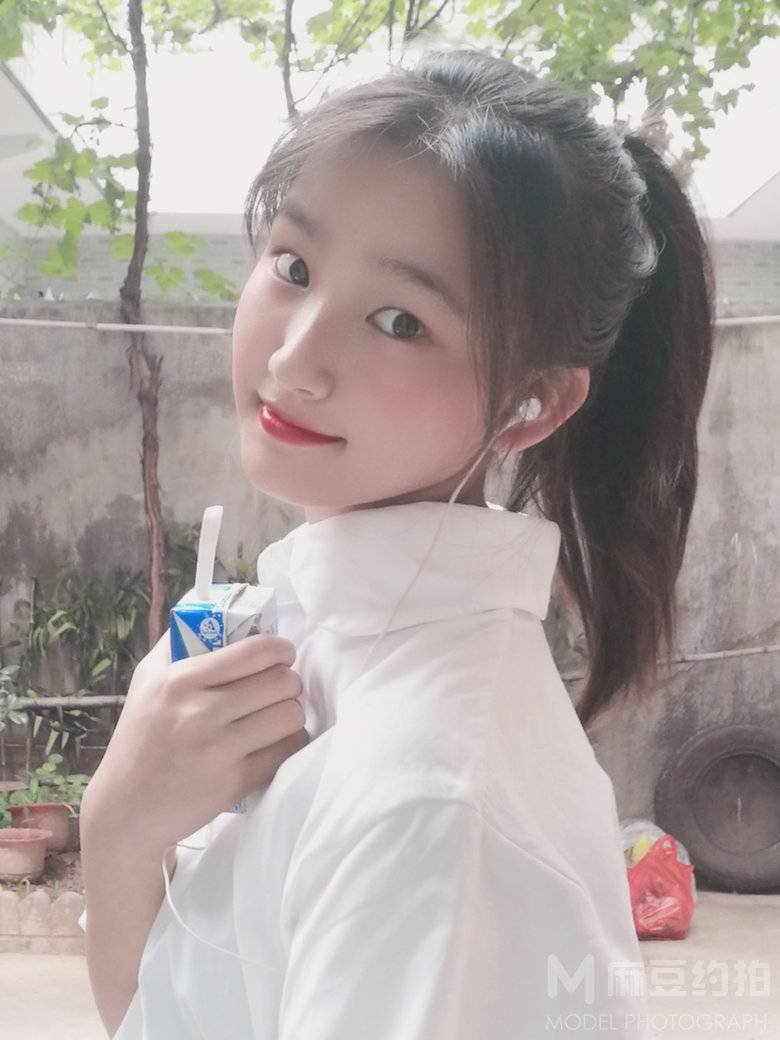 少女模特