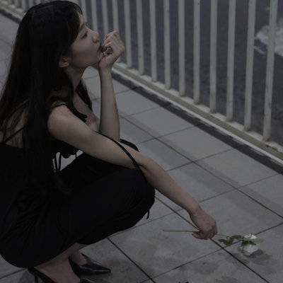 情绪模特