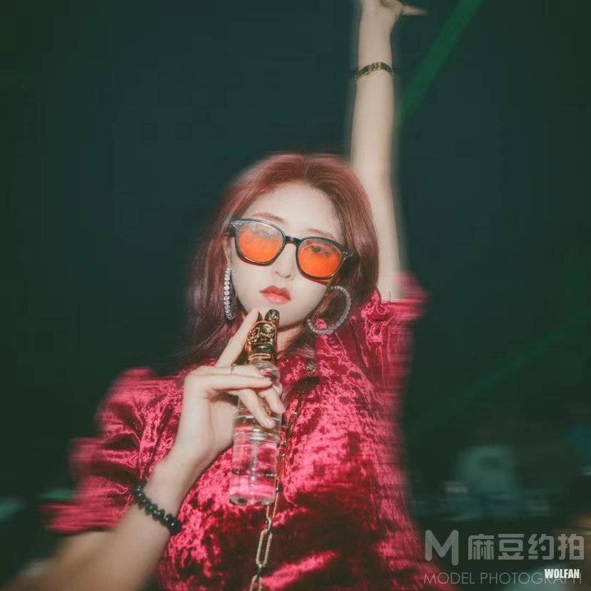 暗黑模特