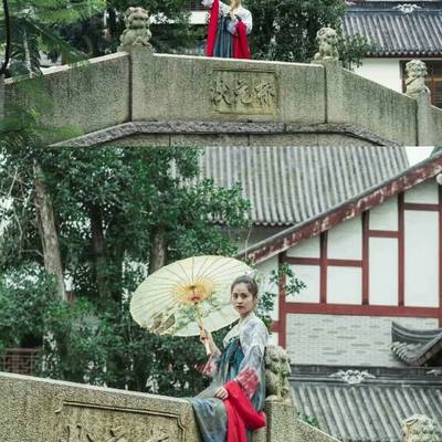 汉服模特