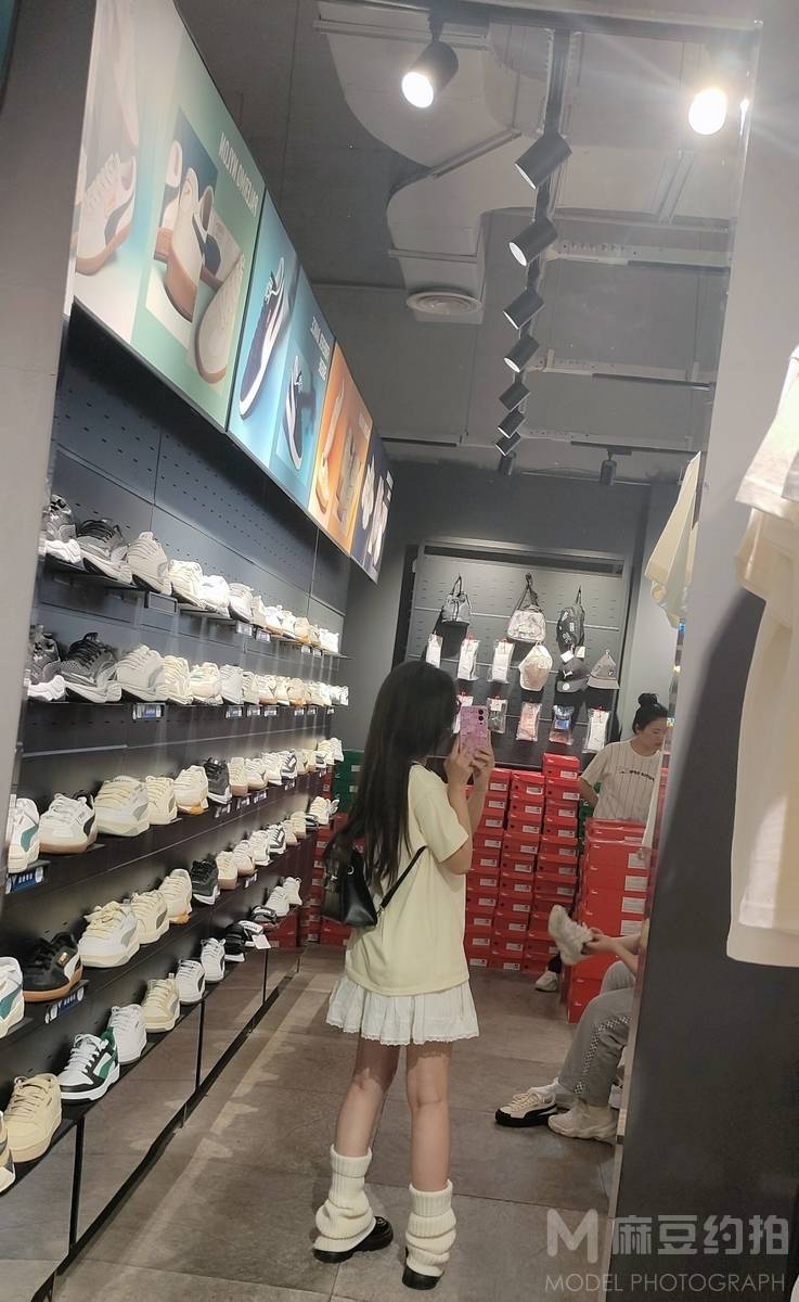 少女模特