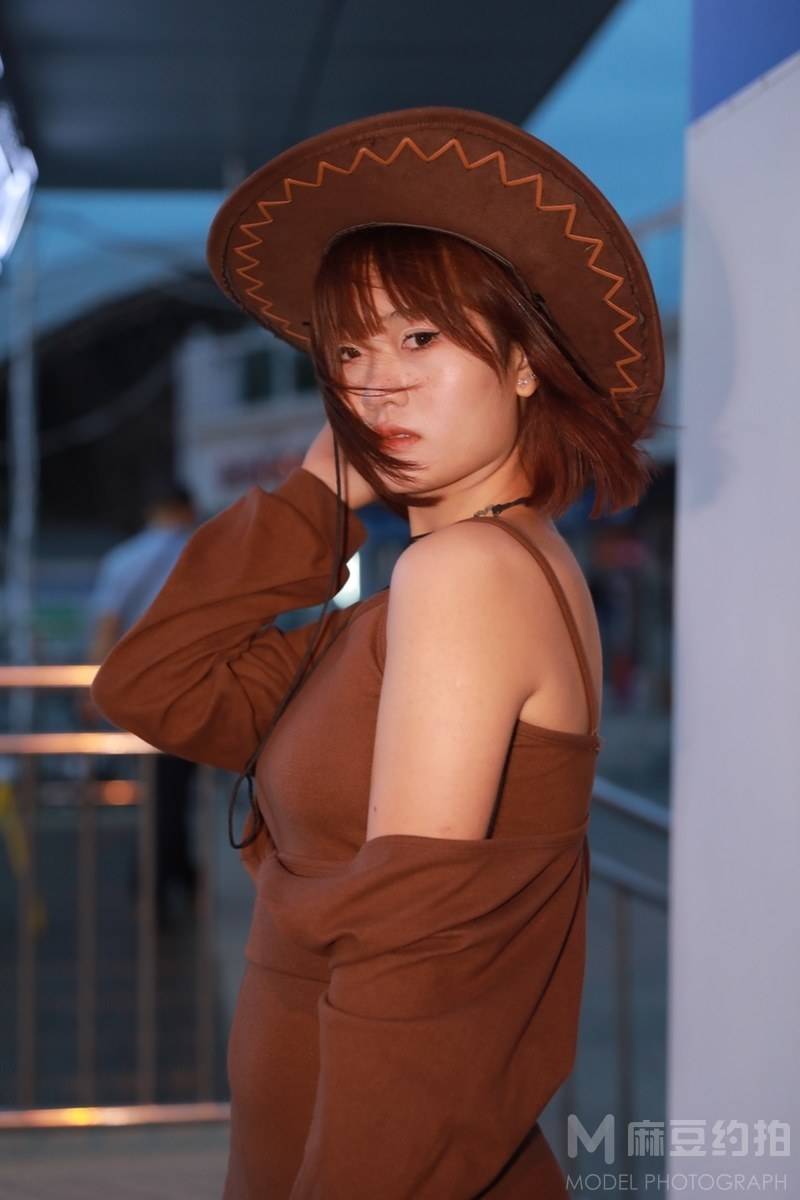 妆容模特