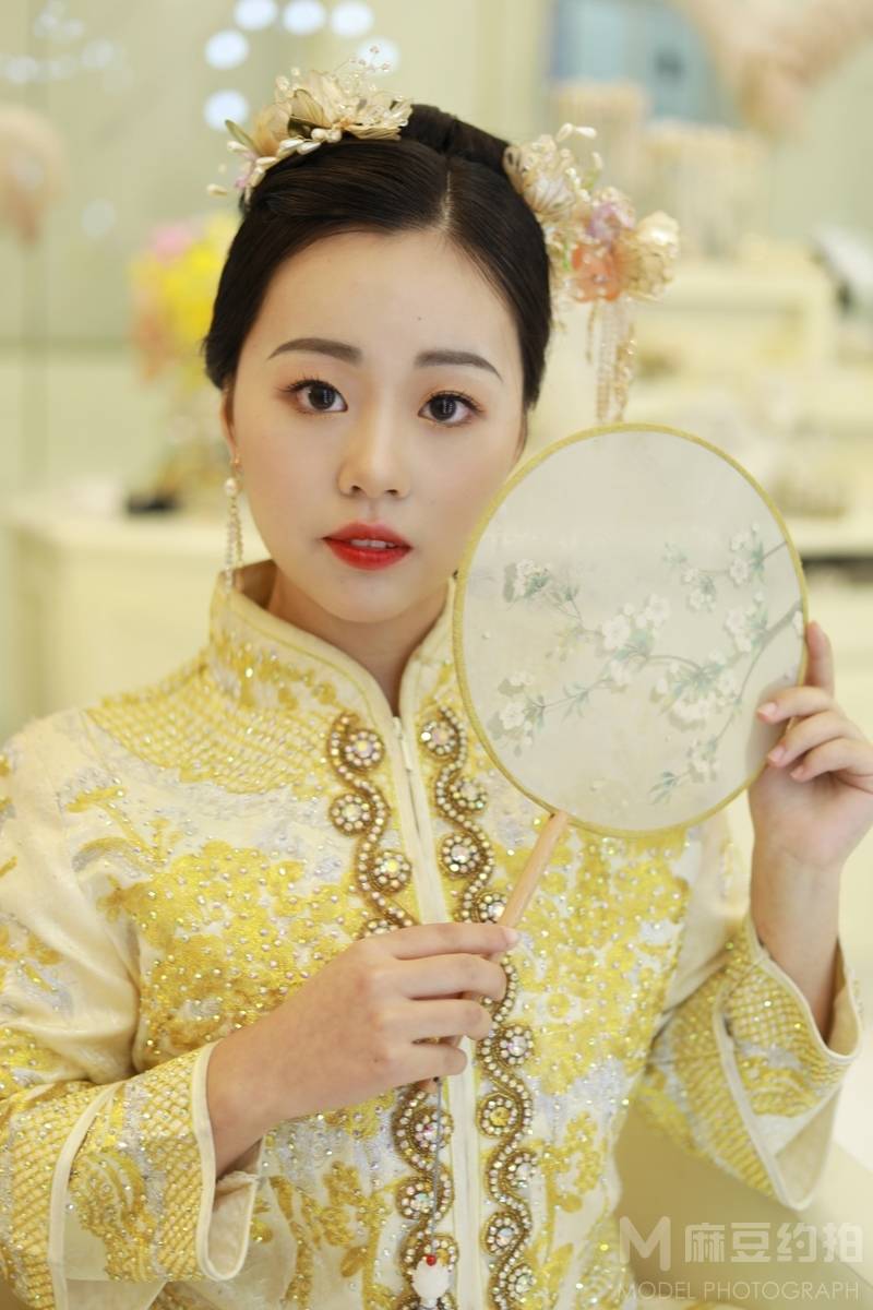 妆容模特