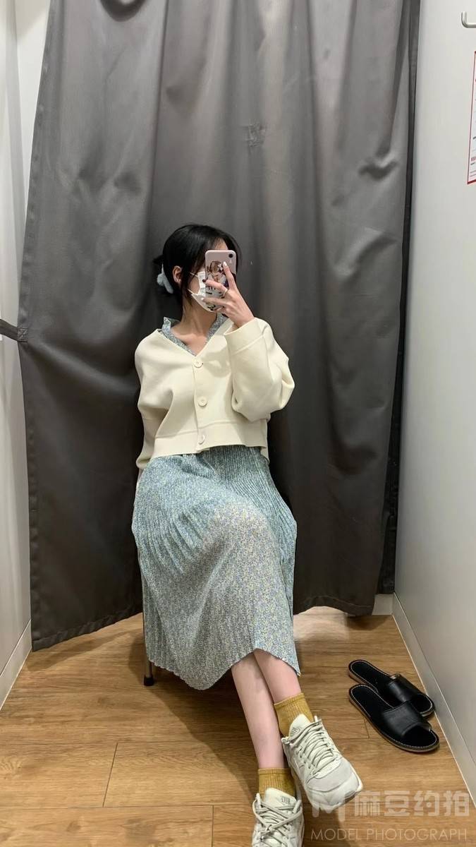 胶片模特