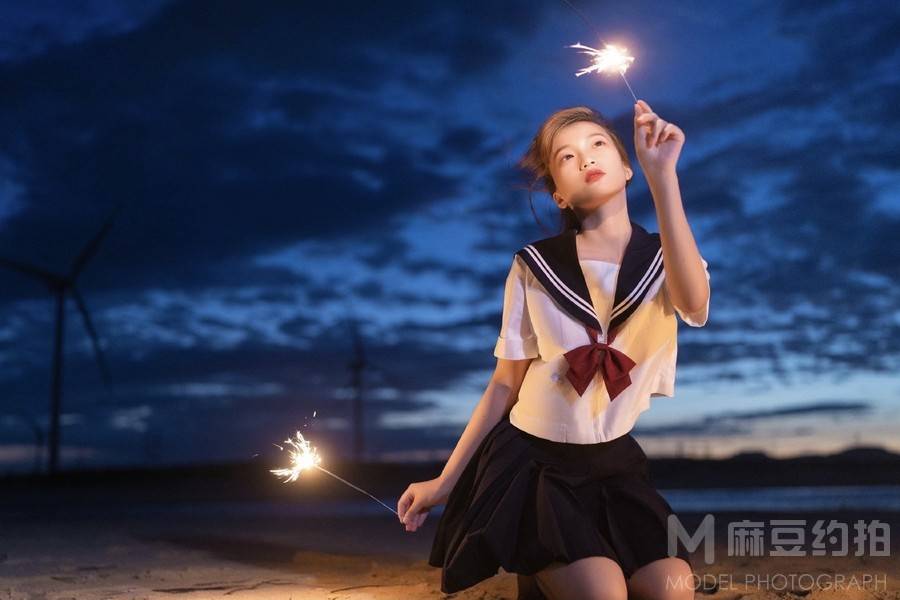 情绪模特