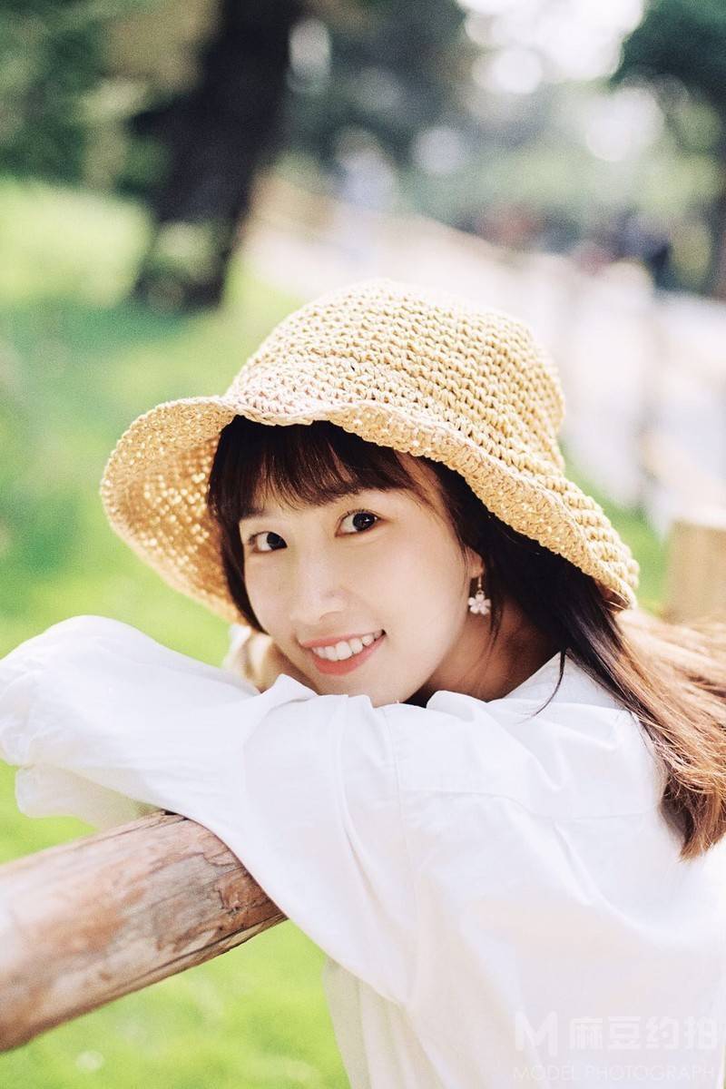 胶片模特