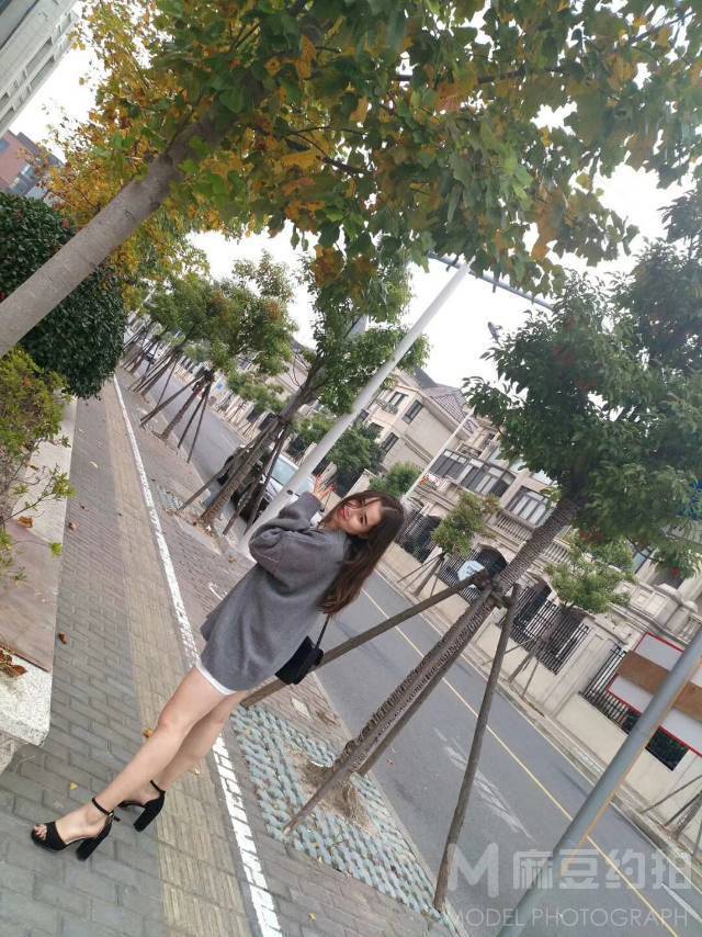校园模特
