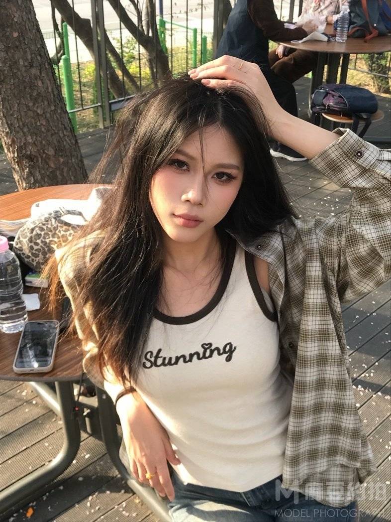胶片模特