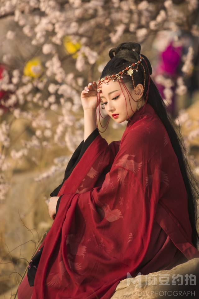 汉服模特