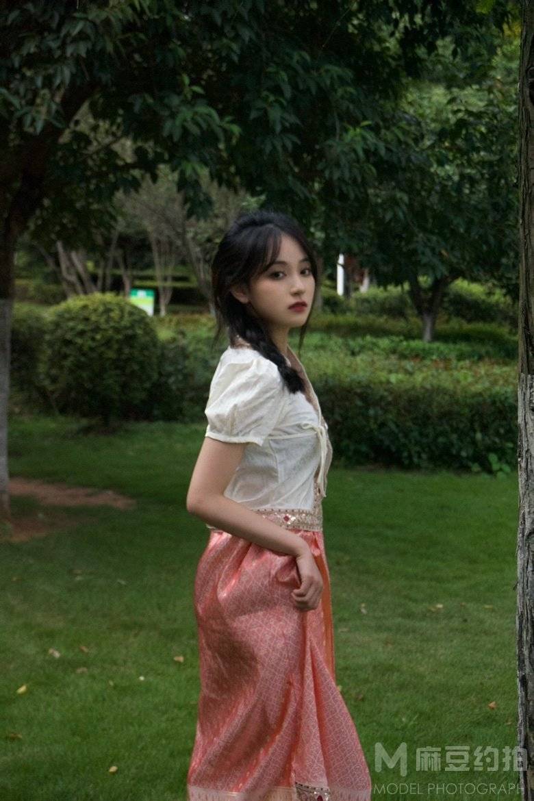 校园模特
