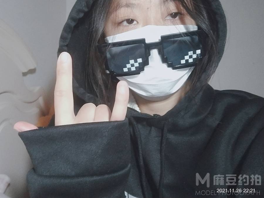 胶片模特