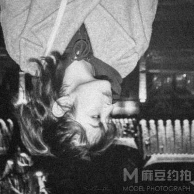 胶片模特