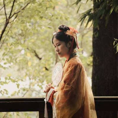 汉服模特