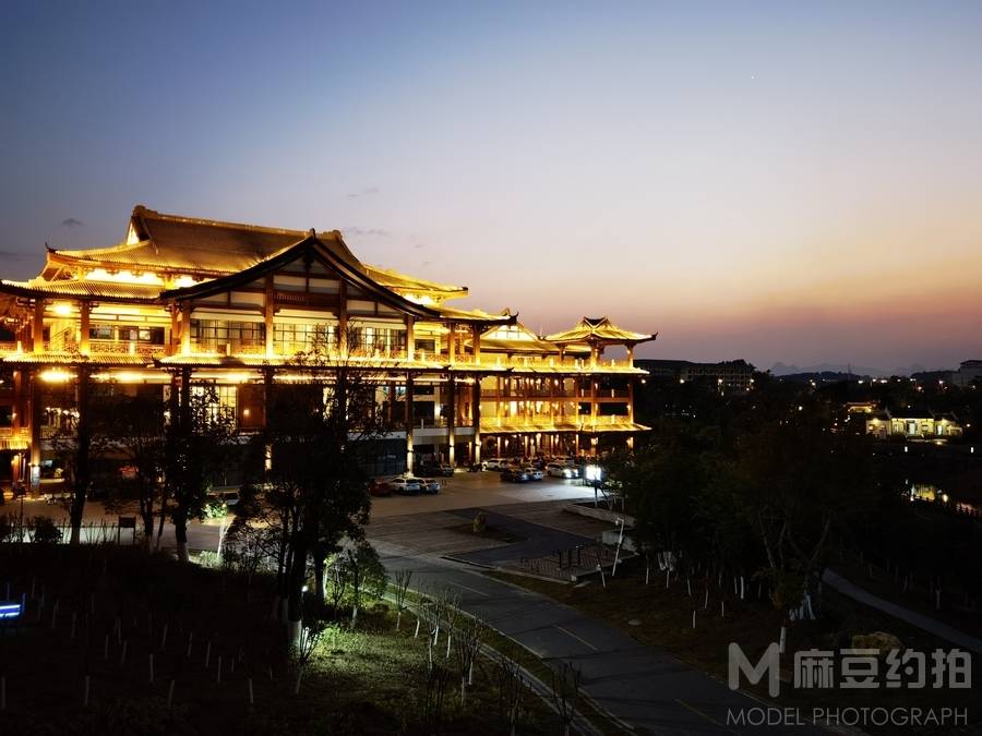 纪实模特