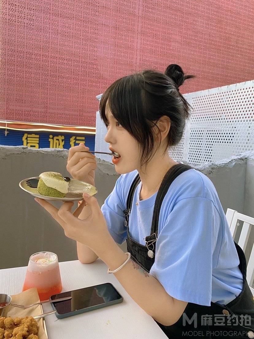 少女模特
