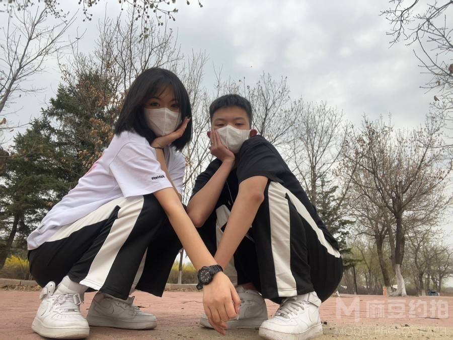 情侣模特