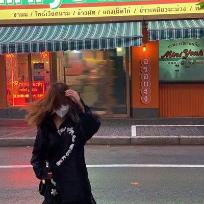 黑白模特