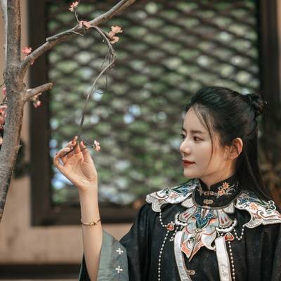 汉服模特