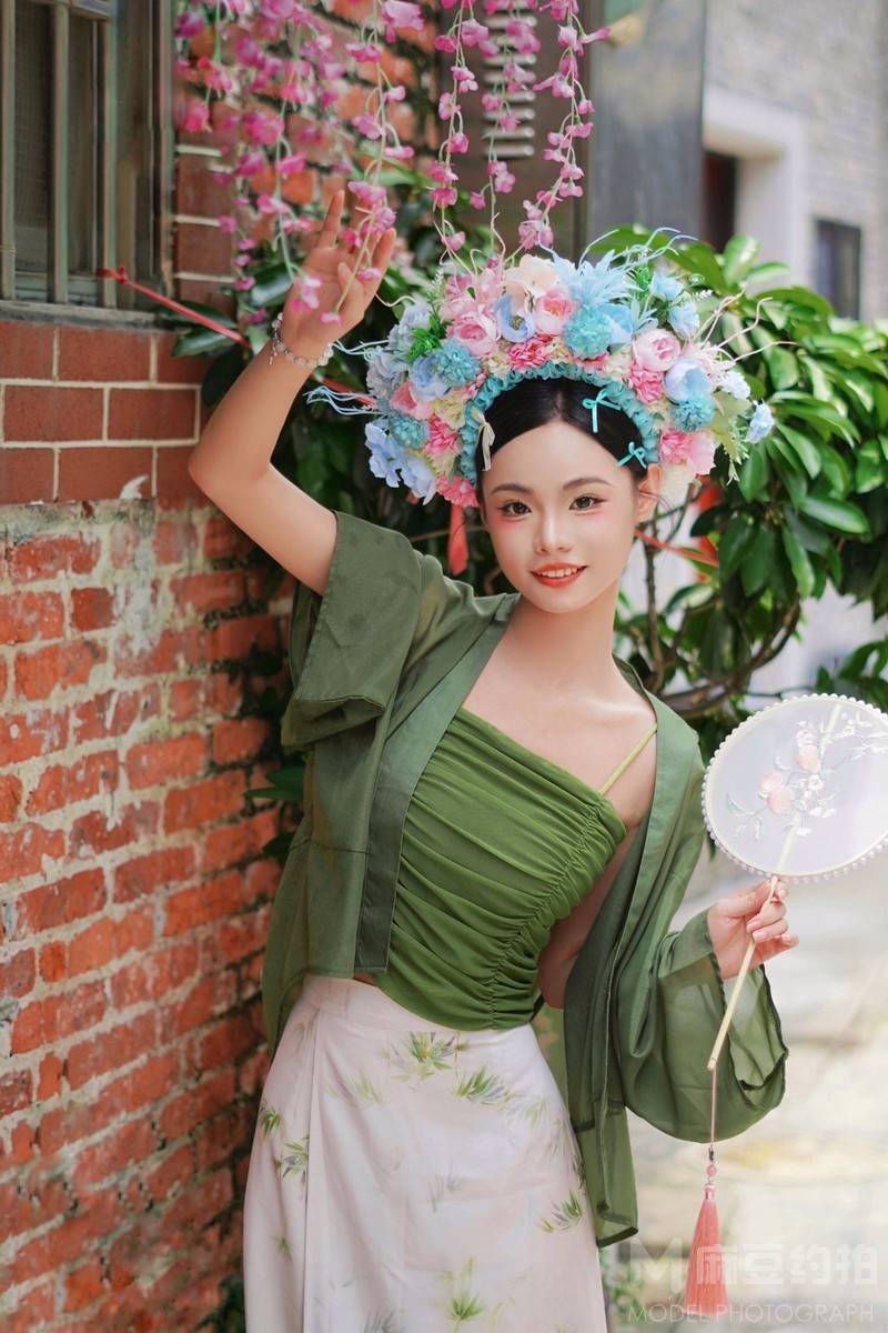 清新模特