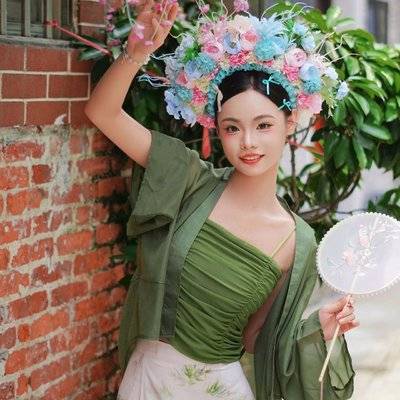 清新模特