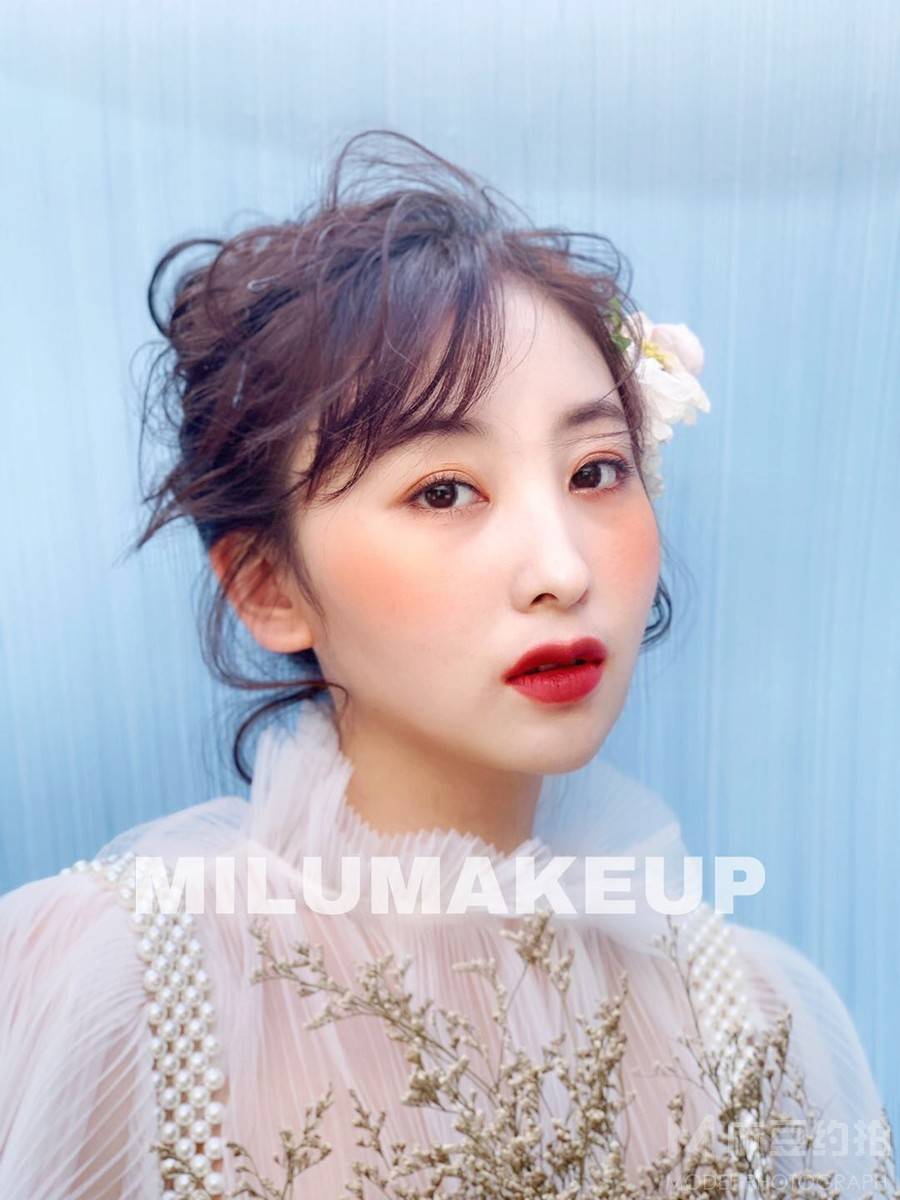妆容模特