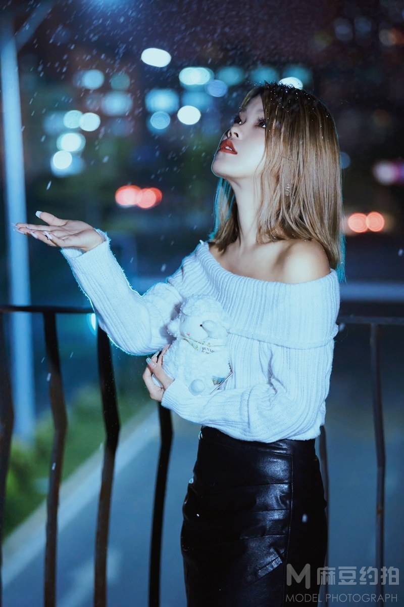 夜景模特
