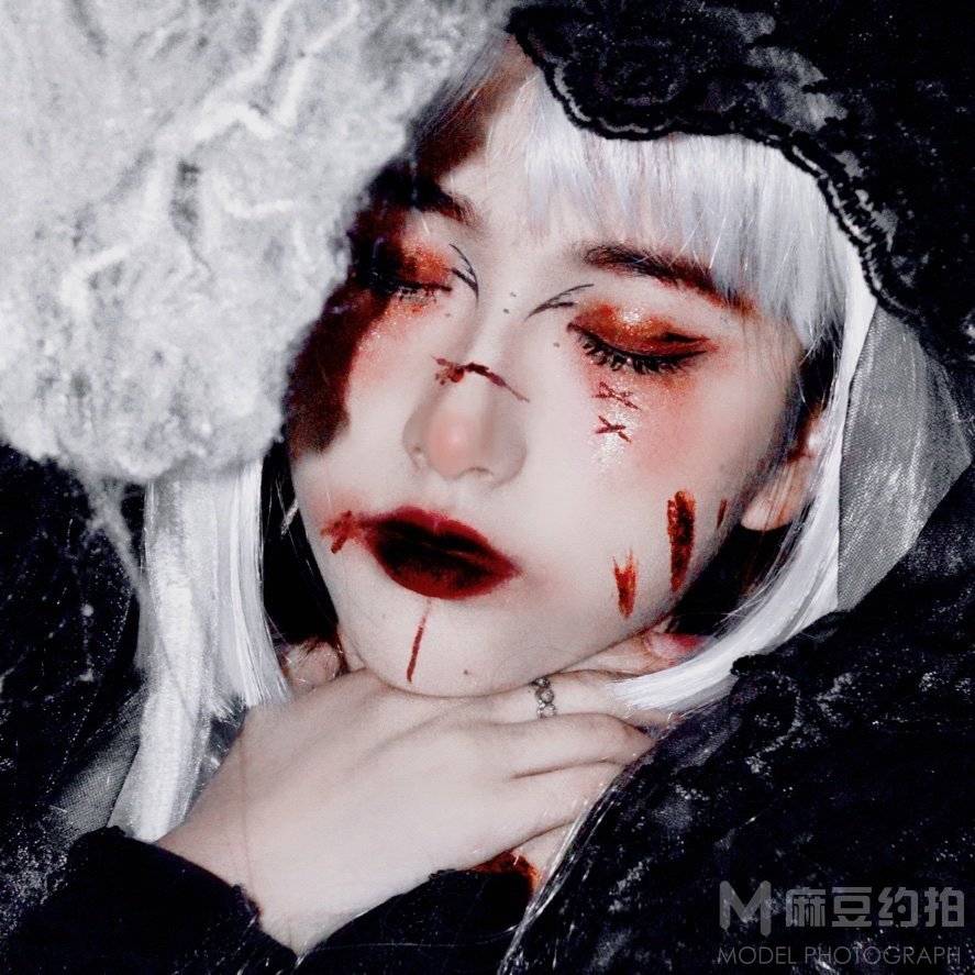 暗黑模特
