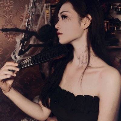 暗黑模特