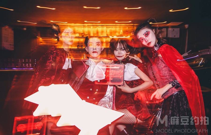 暗黑模特