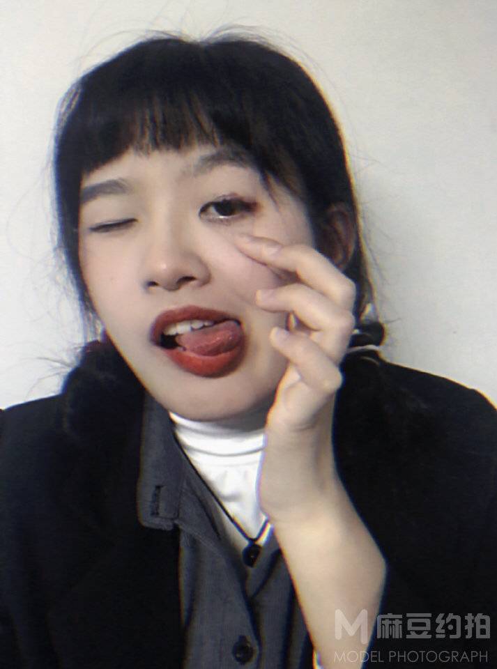 暗黑模特