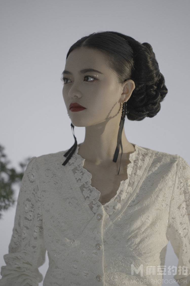 妆容模特