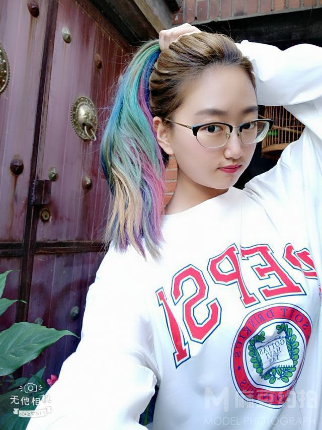暗黑模特